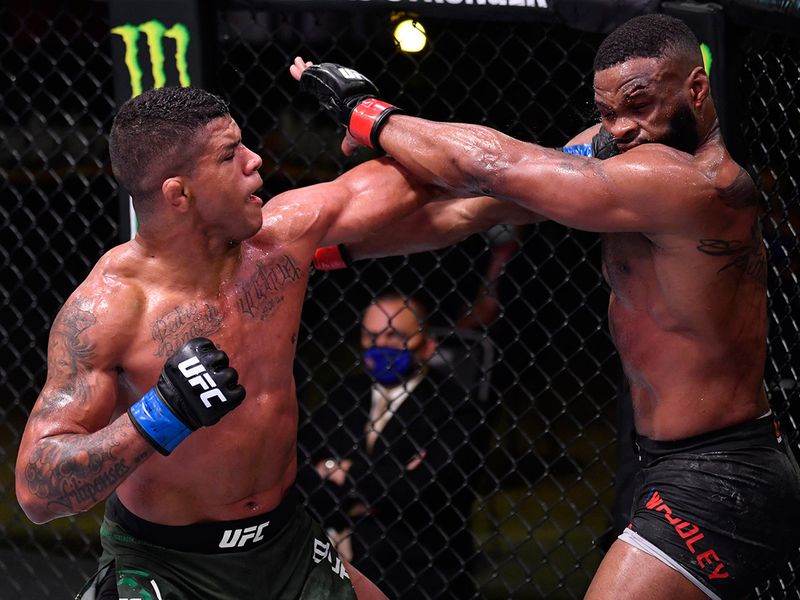 Главный фанат Дональда Трампа в UFC одержит уверенную победу. Прогноз на бой Ковингтон — Вудли