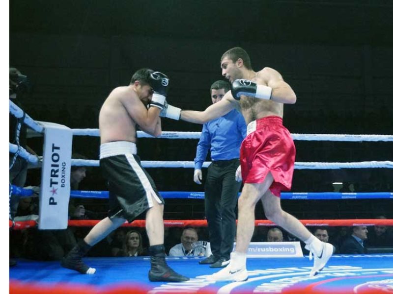 Чемпионский пояс Fight Nights останется в России. Прогноз на бой Минеев — Ермеков